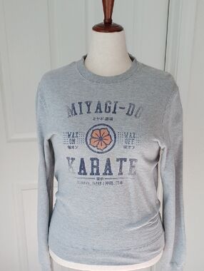 Source Unknown Gray Miyagi-Do Karate Crewneck Sweatshirt Small